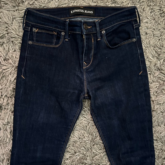 Express Mid Rise Jean Legging - Picture 2 of 7